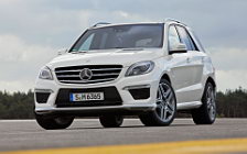   Mercedes-Benz ML63 AMG - 2011