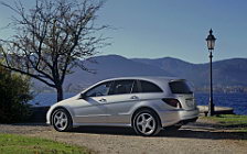   Mercedes-Benz R-class AMG bodystyling - 2005