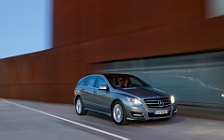   Mercedes-Benz R350 4matic - 2010