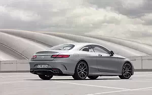   Mercedes-Benz S 560 Coupe AMG Line - 2017