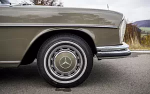   Mercedes-Benz 250 SE W108 - 1965