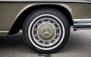   Mercedes-Benz 250 SE W108 - 1965