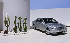   Mercedes-Benz S500 - 2005