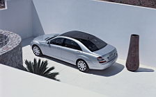   Mercedes-Benz S500 - 2005