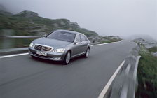   Mercedes-Benz S500 - 2005