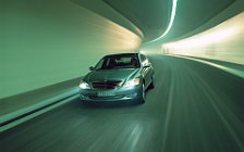   Mercedes-Benz S500 - 2005