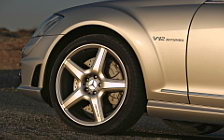   Mercedes-Benz S65 AMG - 2006