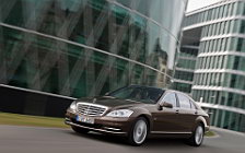   Mercedes-Benz S600 - 2009