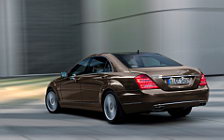   Mercedes-Benz S600 - 2009