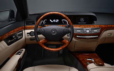   Mercedes-Benz S600 - 2009