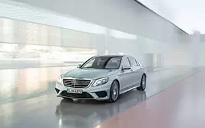   Mercedes-Benz S63 AMG - 2013