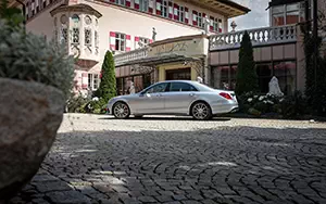   Mercedes-Benz S63 AMG - 2013