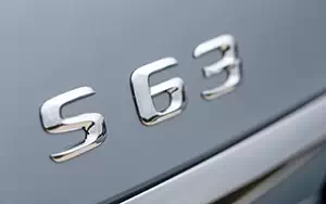   Mercedes-Benz S63 AMG - 2013