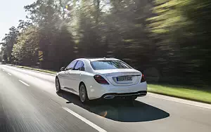   Mercedes-Benz S 560 e AMG Line - 2018