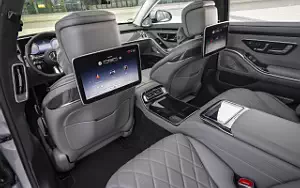   Mercedes-Benz S-class AMG Line (High Tech Silver) - 2020