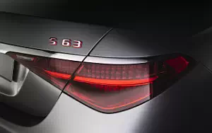   Mercedes-AMG S 63 E Performance (Selenite Grey Magno) - 2023