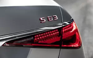   Mercedes-AMG S 63 E Performance (Selenite Grey Magno) - 2023