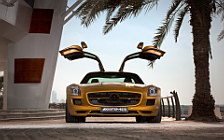   Mercedes-Benz SLS AMG Desert Gold - 2010