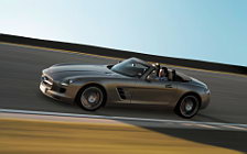   Mercedes-Benz SLS AMG Roadster - 2011