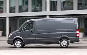   Mercedes-Benz Sprinter Panel Van Medium - 2013