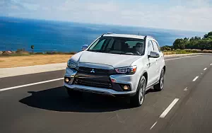   Mitsubishi Outlander Sport SEL US-spec - 2015