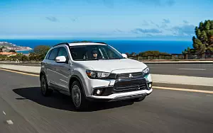   Mitsubishi Outlander Sport SEL US-spec - 2015