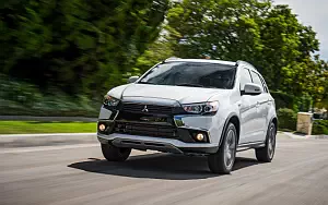  Mitsubishi Outlander Sport SEL US-spec - 2015