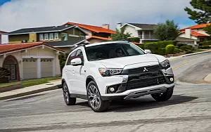   Mitsubishi Outlander Sport SEL US-spec - 2015