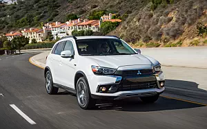   Mitsubishi Outlander Sport SEL US-spec - 2015