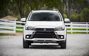   Mitsubishi Outlander Sport SEL US-spec - 2015