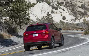   Mitsubishi Outlander Sport GT US-spec - 2016