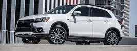 Mitsubishi Outlander Sport SEL US-spec - 2017