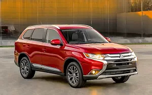   Mitsubishi Outlander GT US-spec - 2015