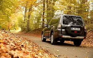   Mitsubishi Pajero 5door - 2014
