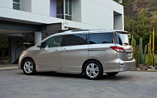   Nissan Quest (US version) - 2011