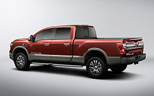   Nissan Titan Crew Cab XD Platinum Reserve - 2016