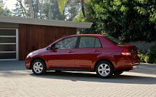   Nissan Versa Sedan - 2011