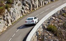   Nissan GT-R - 2011