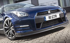   Nissan GT-R - 2011