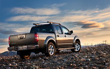   Nissan Navara - 2010