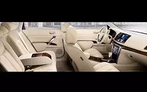   Nissan Teana - 2012