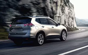   Nissan X-Trail - 2014