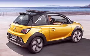   Opel Adam Rocks - 2014