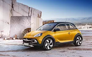   Opel Adam Rocks - 2014