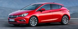 Opel Astra - 2015