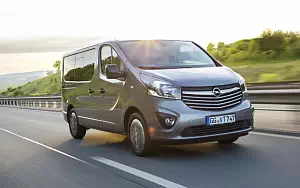   Opel Vivaro Tourer BiTurbo - 2017