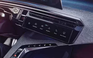   Peugeot E-3008 - 2023