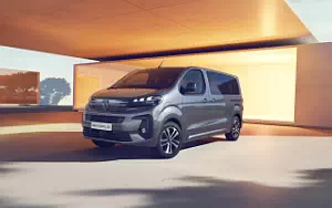   Peugeot e-Traveller - 2023