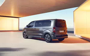   Peugeot e-Traveller - 2023