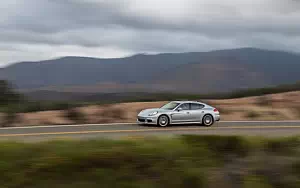      Porsche Panamera S US-spec - 2015